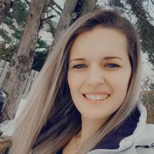 Meet your Posher, Annie